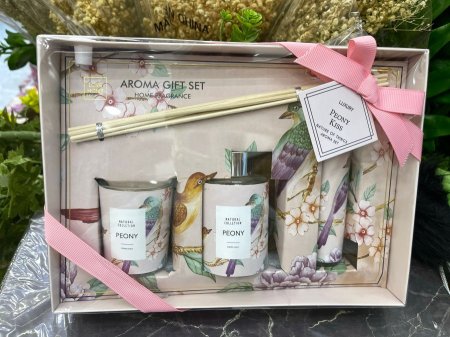 بكج شمع مع عطر